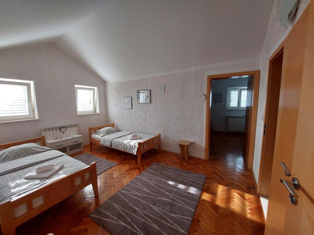 Апартаменти Apartman Kovac Требинє Екстер'єр фото