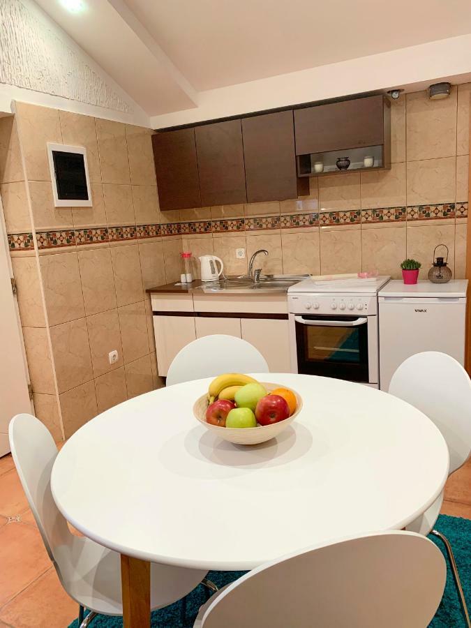 Апартаменти Apartman Kovac Требинє Екстер'єр фото
